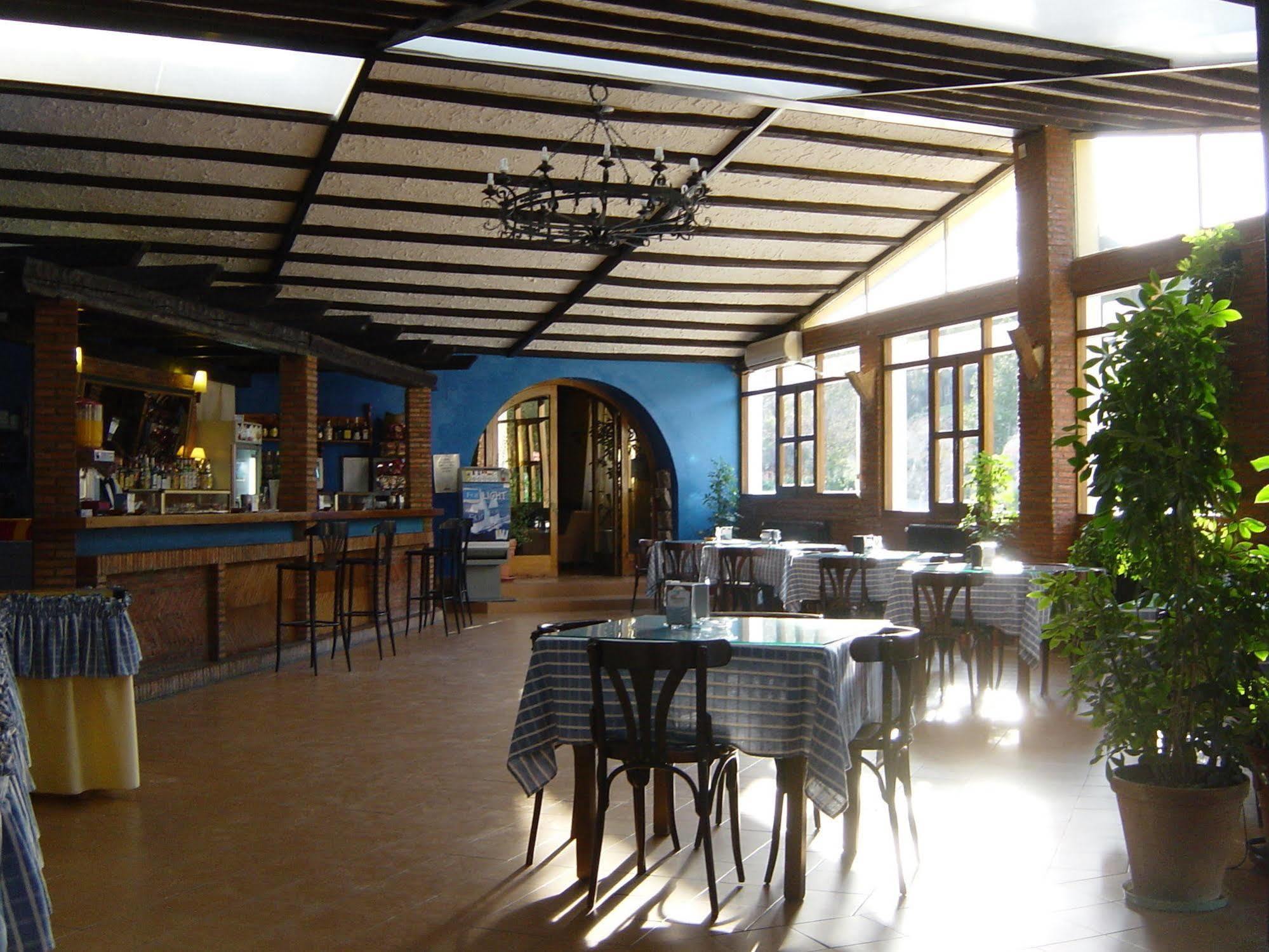Hotel Resort Cueva Del Fraile クエンカ エクステリア 写真