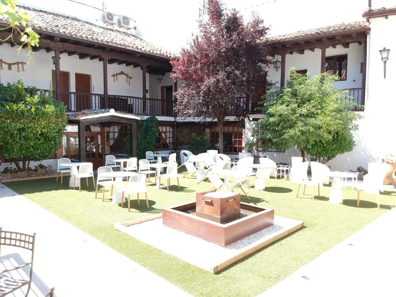 Hotel Resort Cueva Del Fraile クエンカ エクステリア 写真